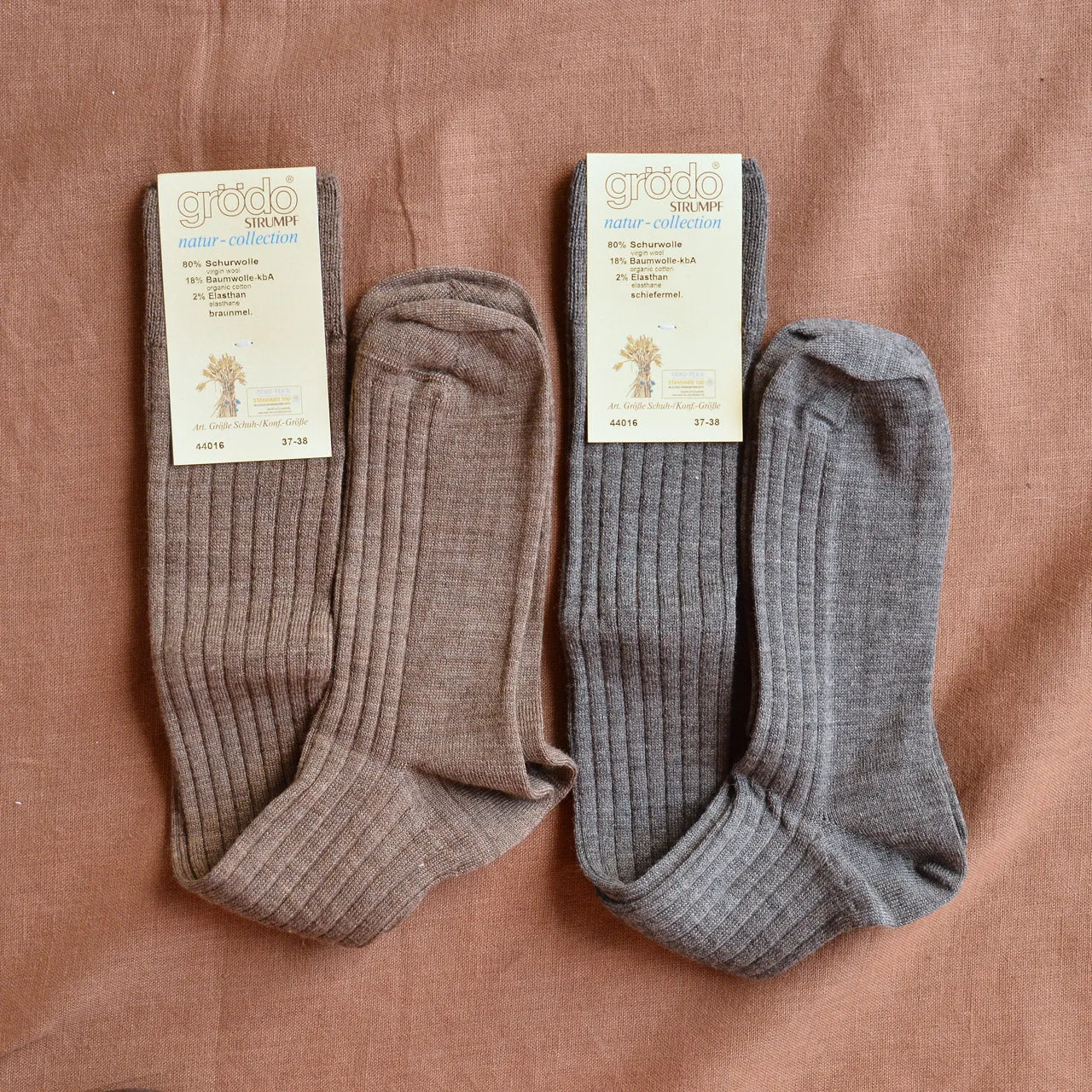 Adults Kneehigh Socks in Organic Wool/Cotton (37-42)