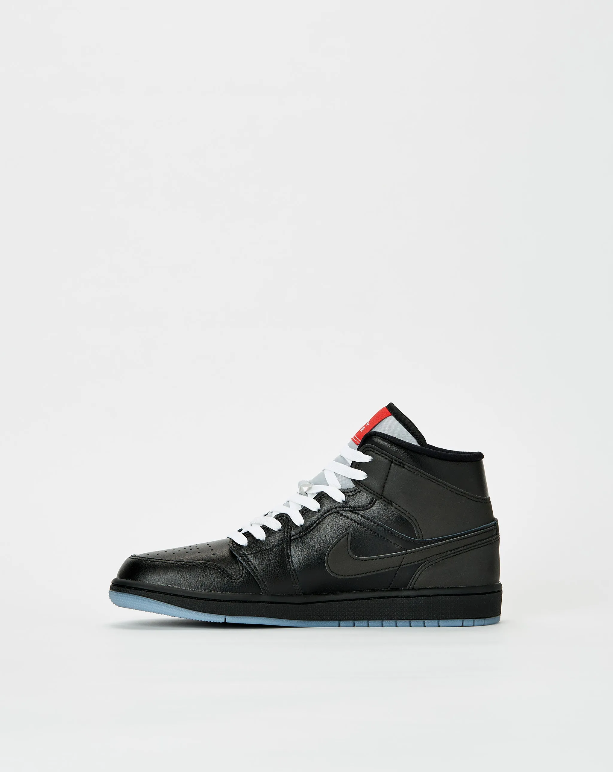 Air Jordan 1 Mid SE