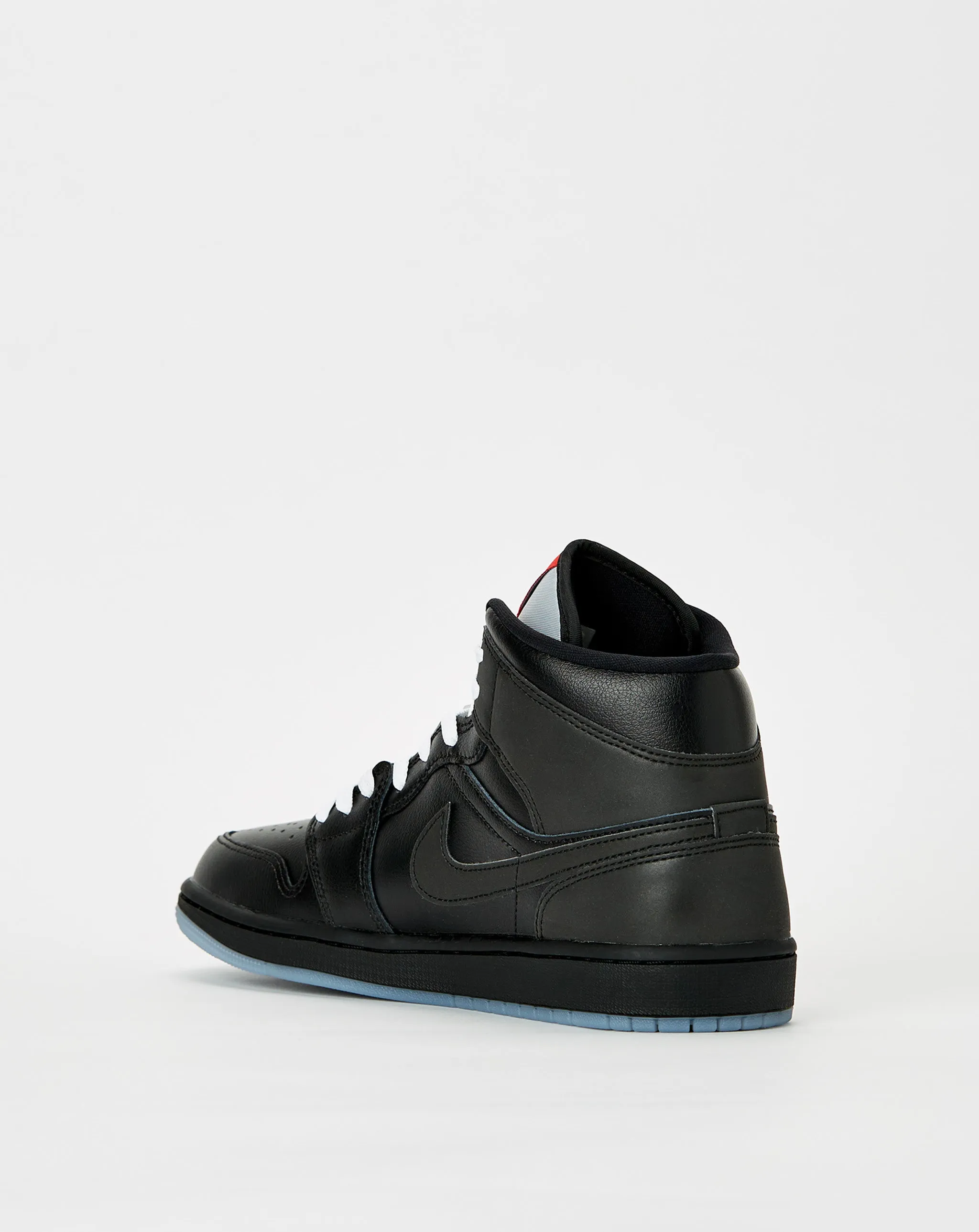 Air Jordan 1 Mid SE