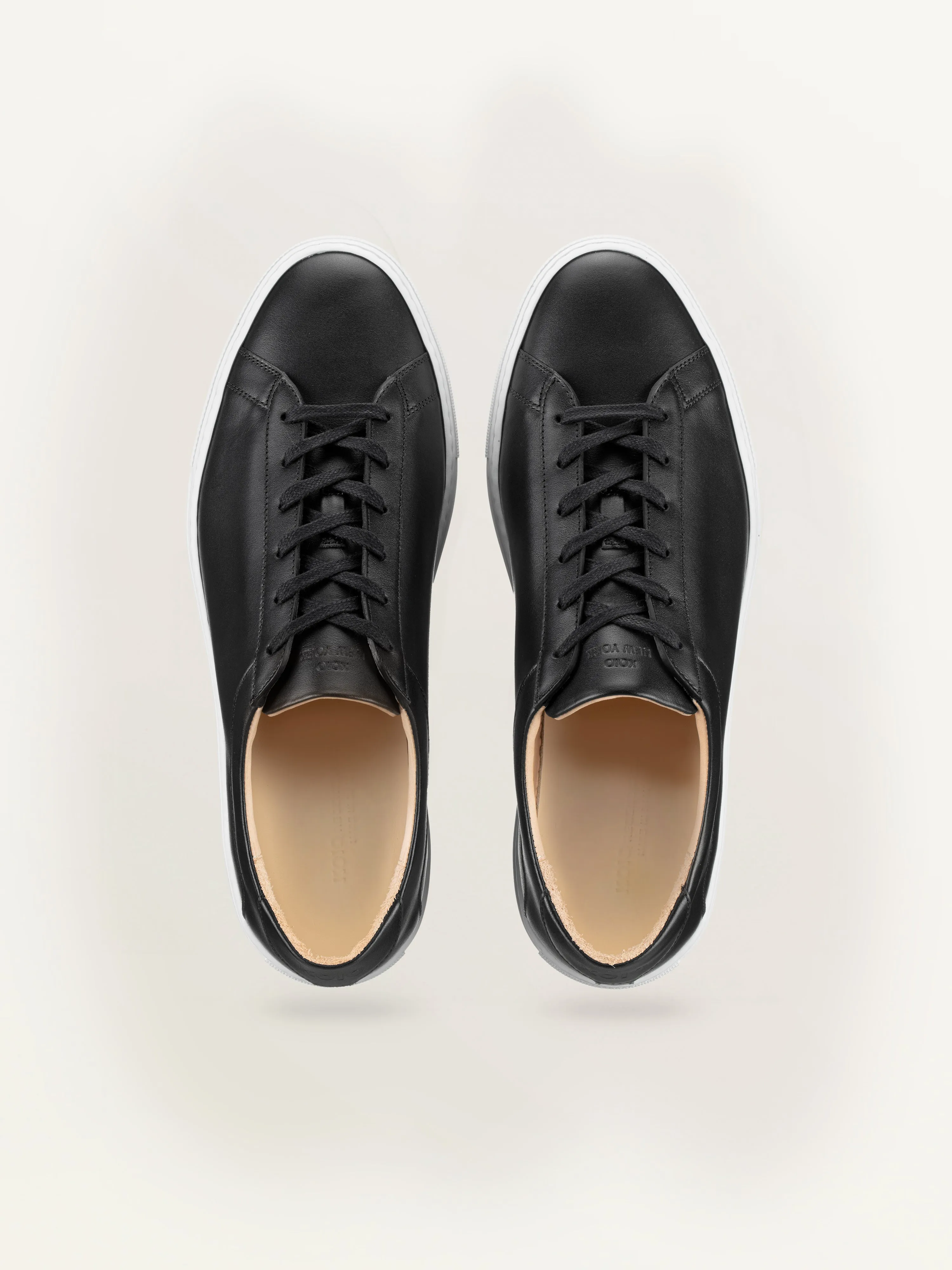 Capri Regenerative in Onyx