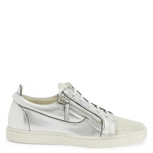 Giuseppe Zanotti Nicki