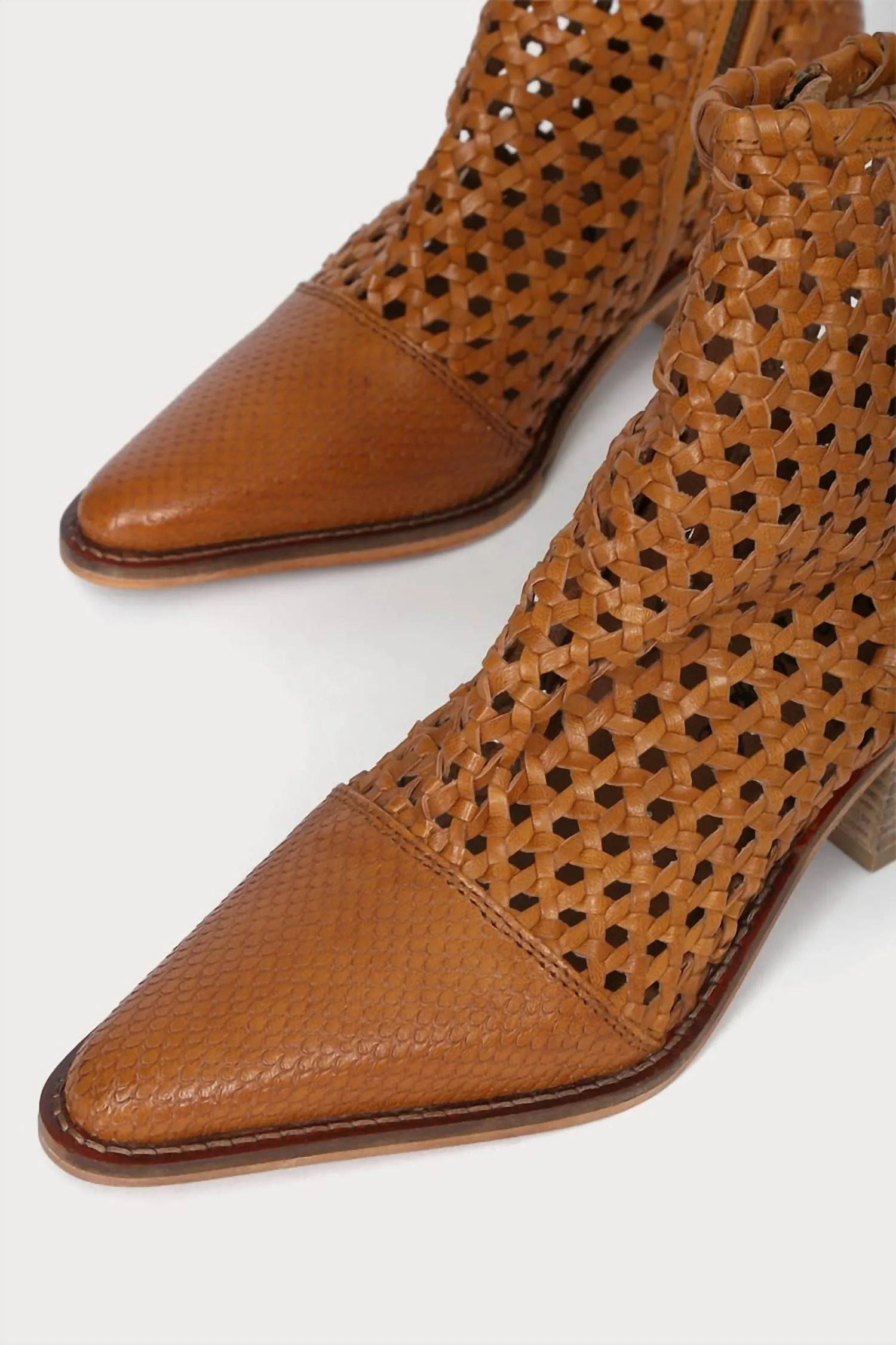 In The Loop Boot In Tan
