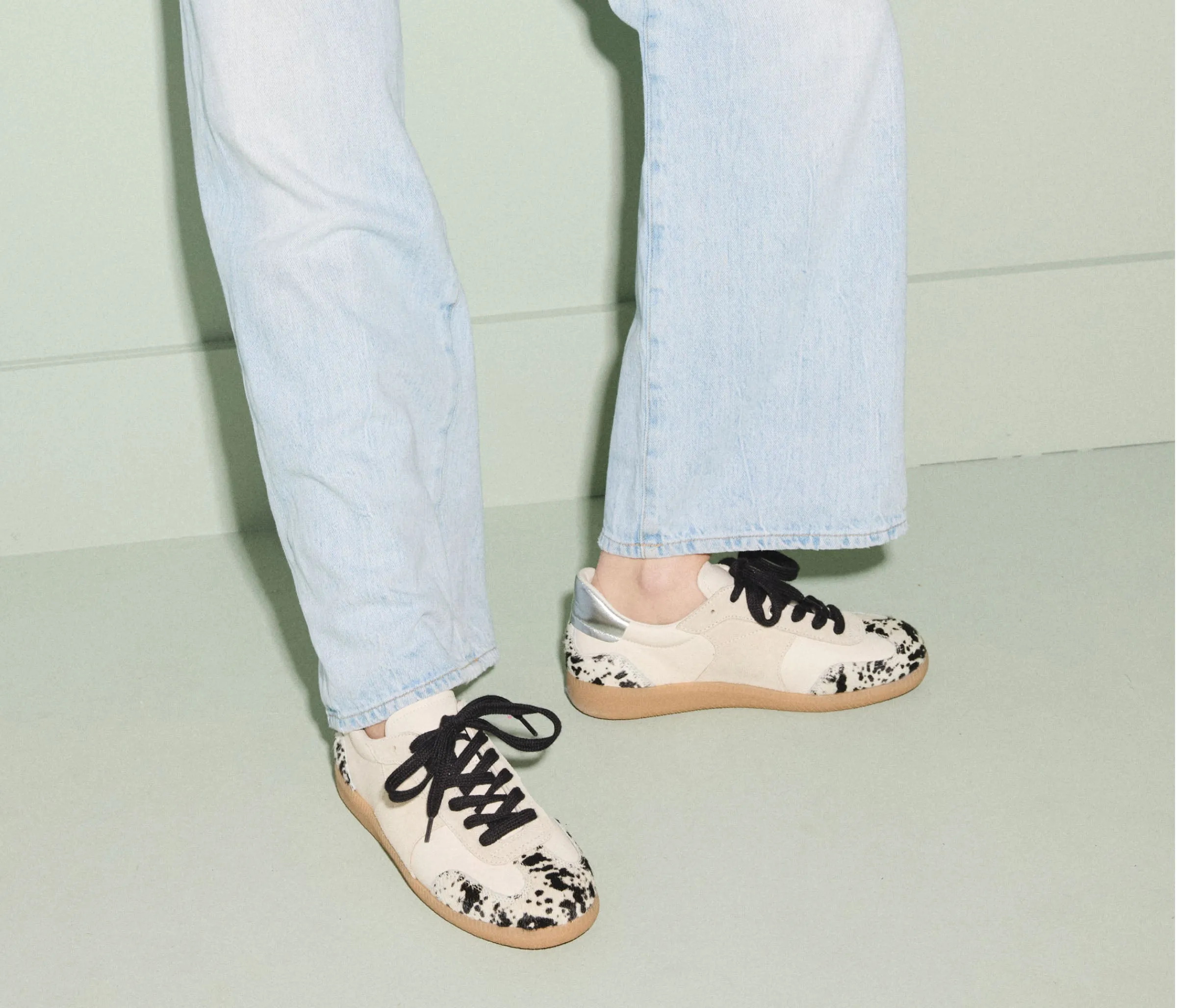 JACKIE COURT SNEAKER