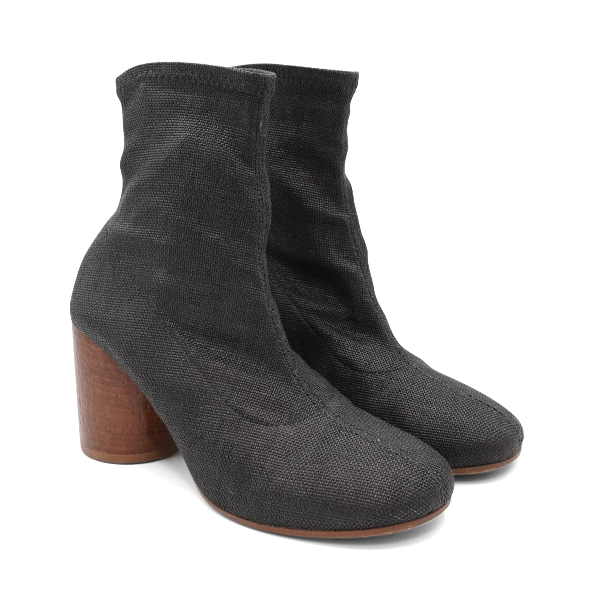 Margiela Round Toe Boots - Women's 35