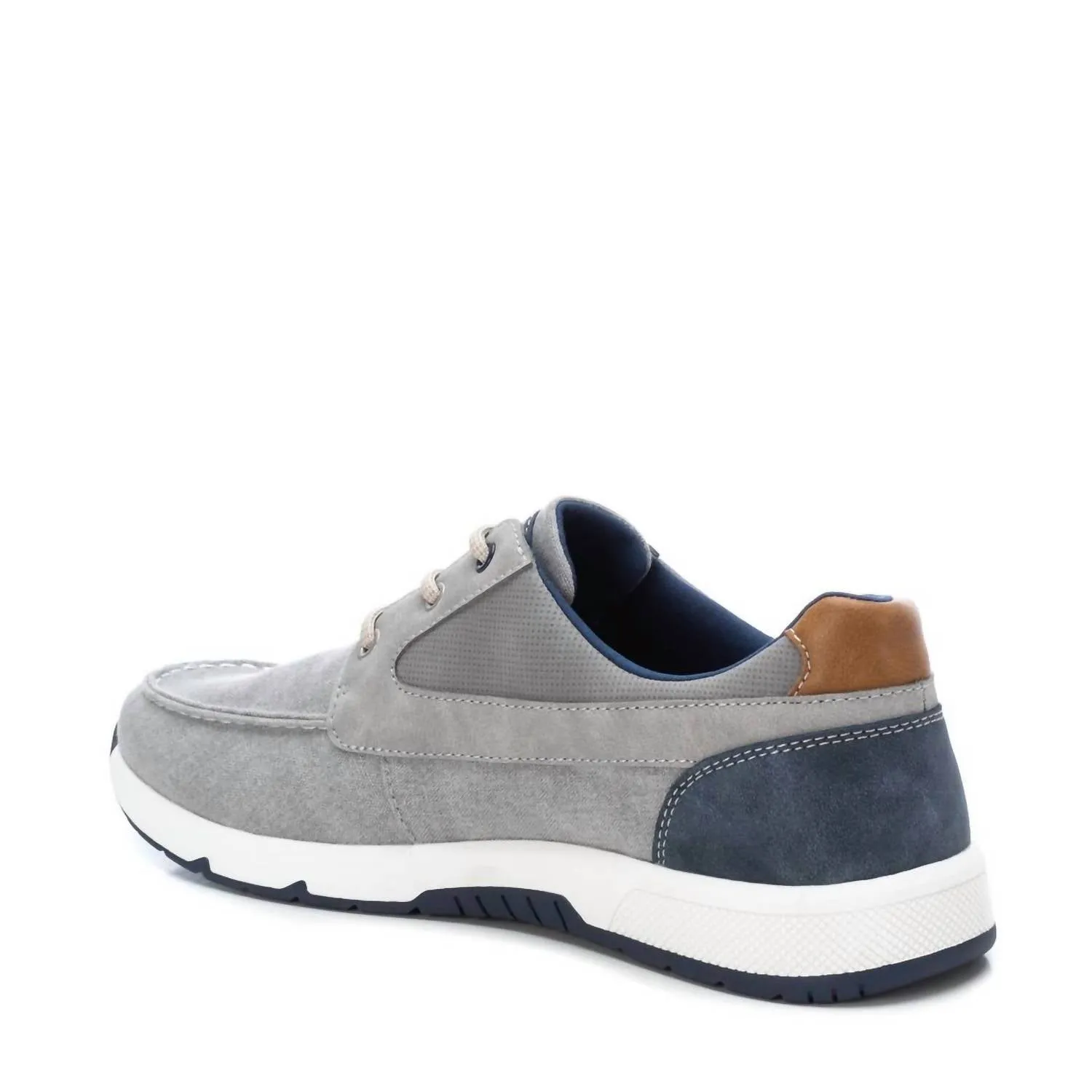 Men's Boat Shoes In Grey