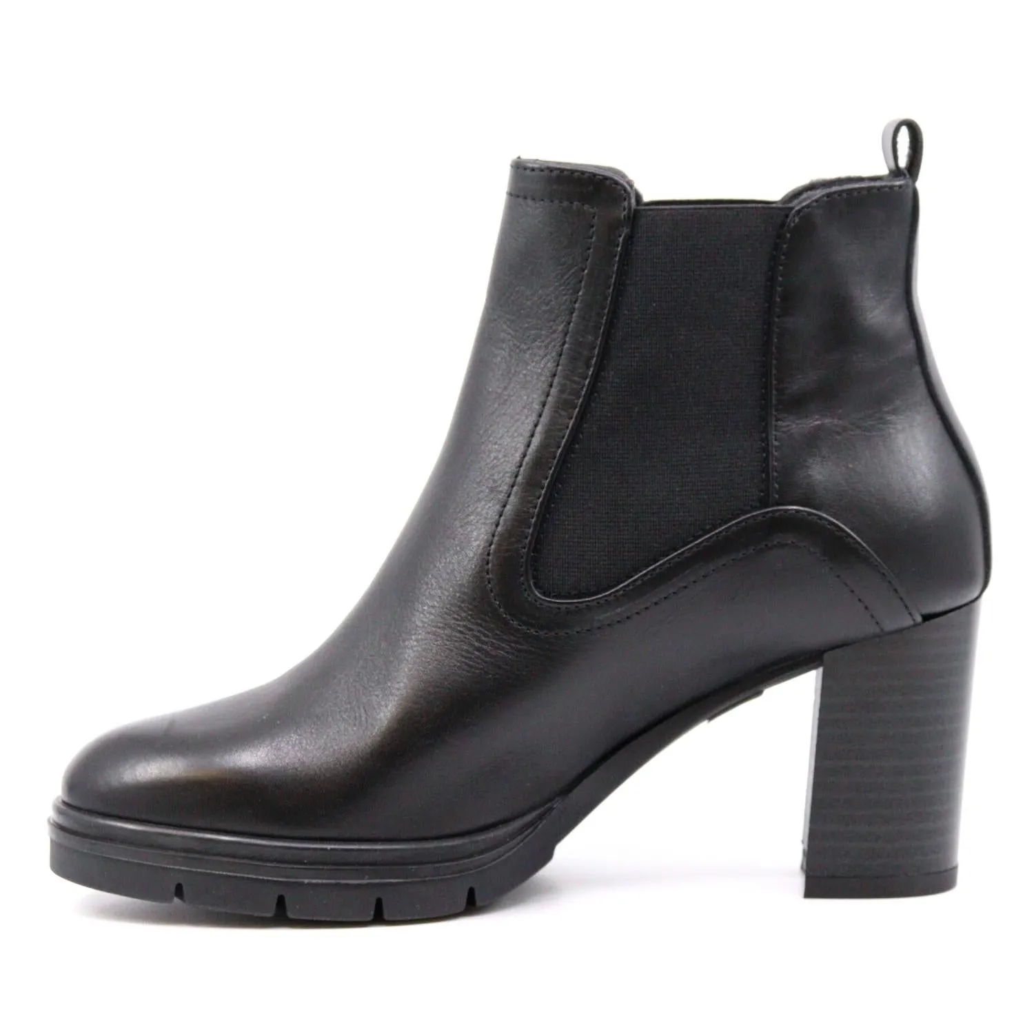 Ruby Leather Ankle Bootie In Black