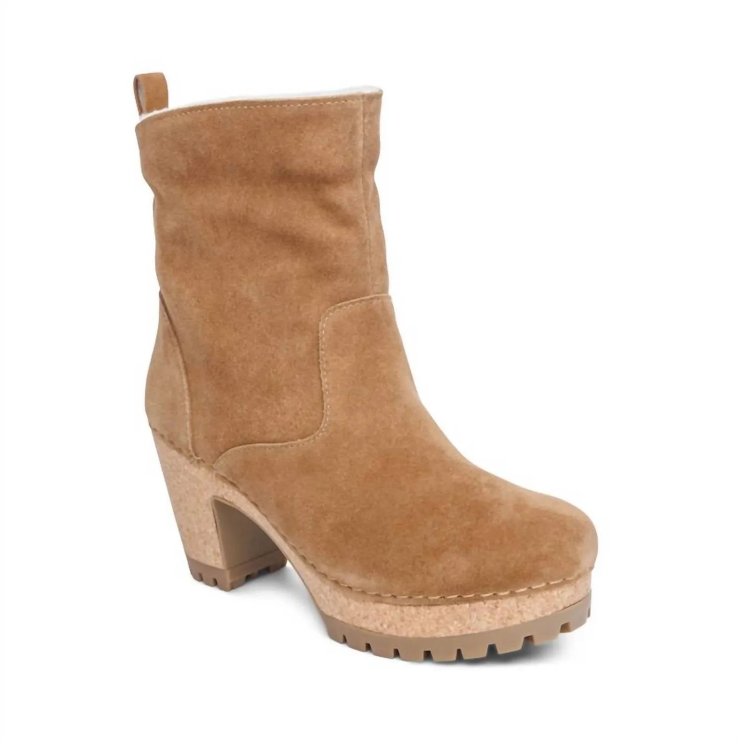 Scarlett Boot In Honey