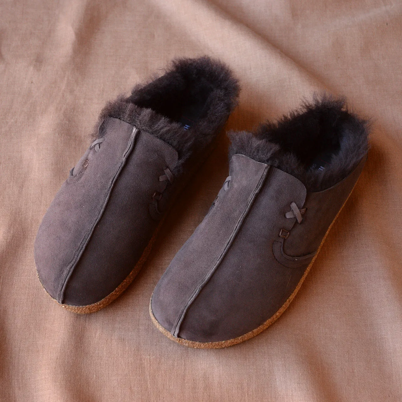 Sheepskin Clogs - Saskatchewan - Coffee AW24 (Adults 37-42)