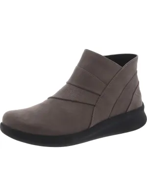 Sillian2.0 Rise Womens Faux Suede Wedge Ankle Boots