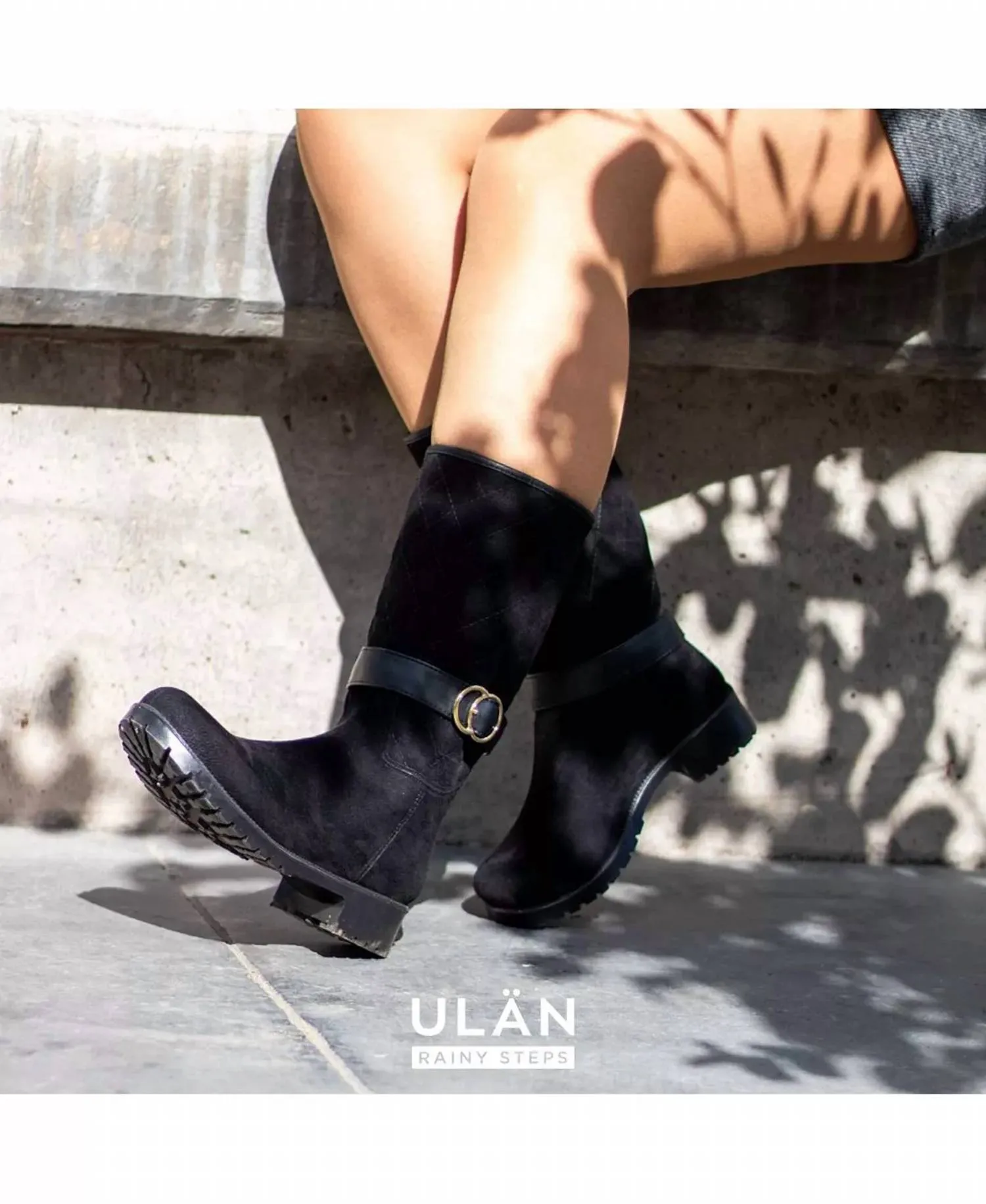 Waterproof Quilted Boots In Black