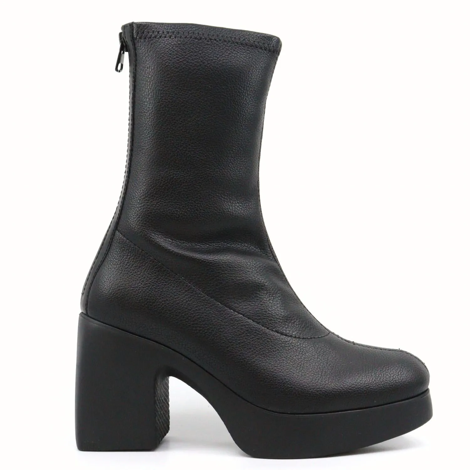 Women Camelus Stretch Boot In Black
