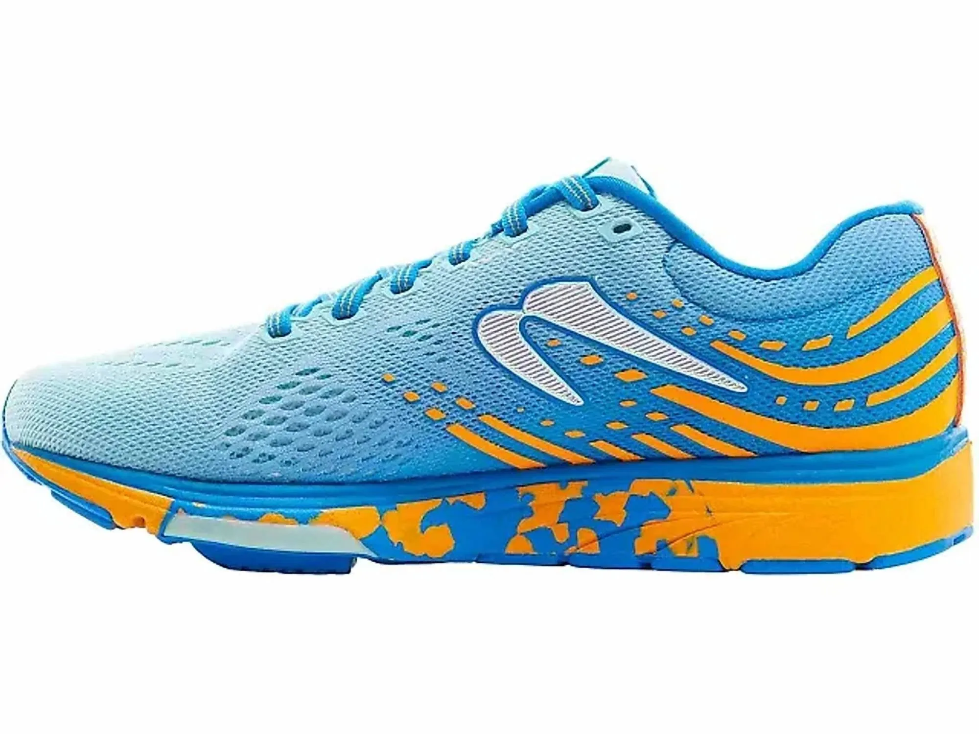 Women Kismet 8 Running Shoe In Arctic Blue