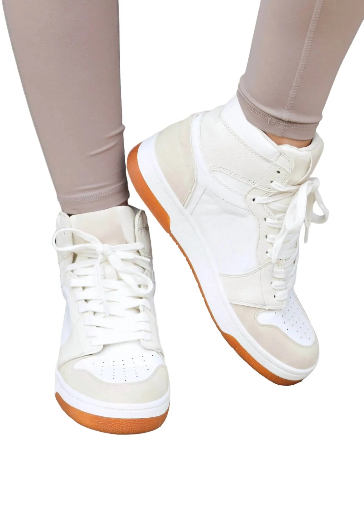 Women's Classic Sneaker In Bone/neutral