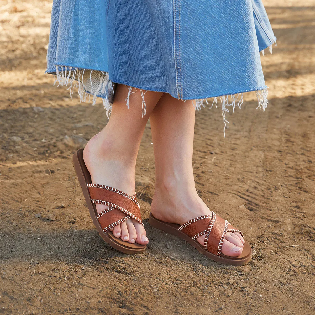 WOMEN'S FARIEL