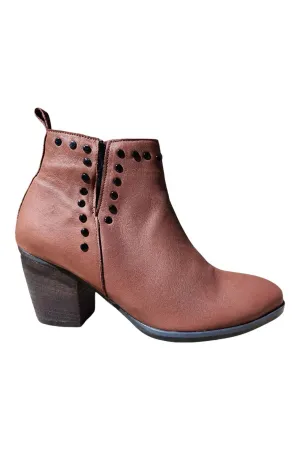 Women's Keyah Booties In Brown