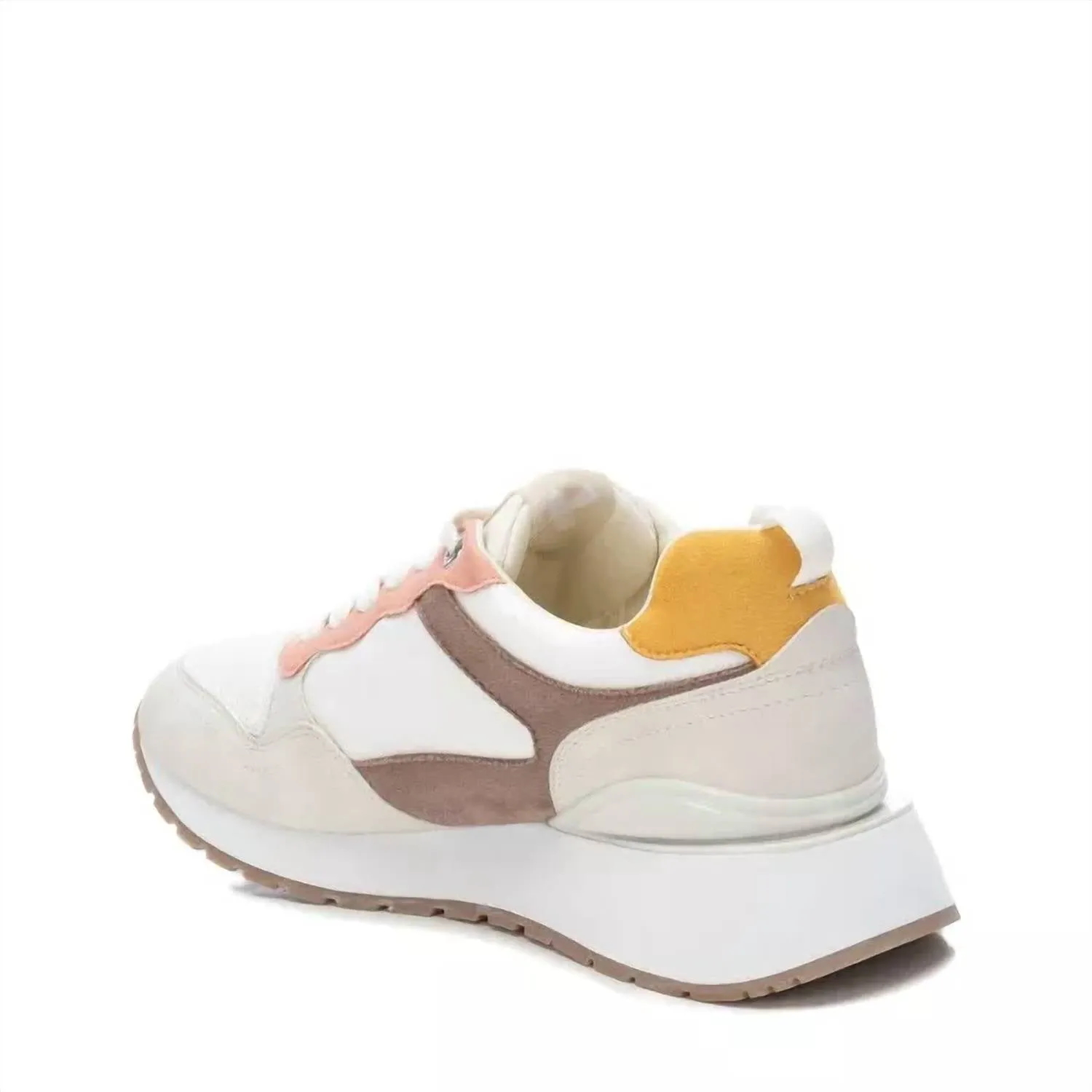 Women's Lace-Up Sneakers In Ice /  Pink
