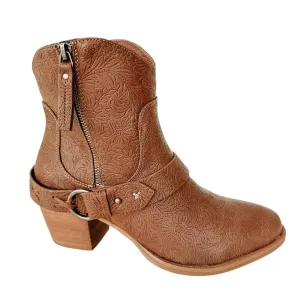 Women's Merlot Low Boot In Tan