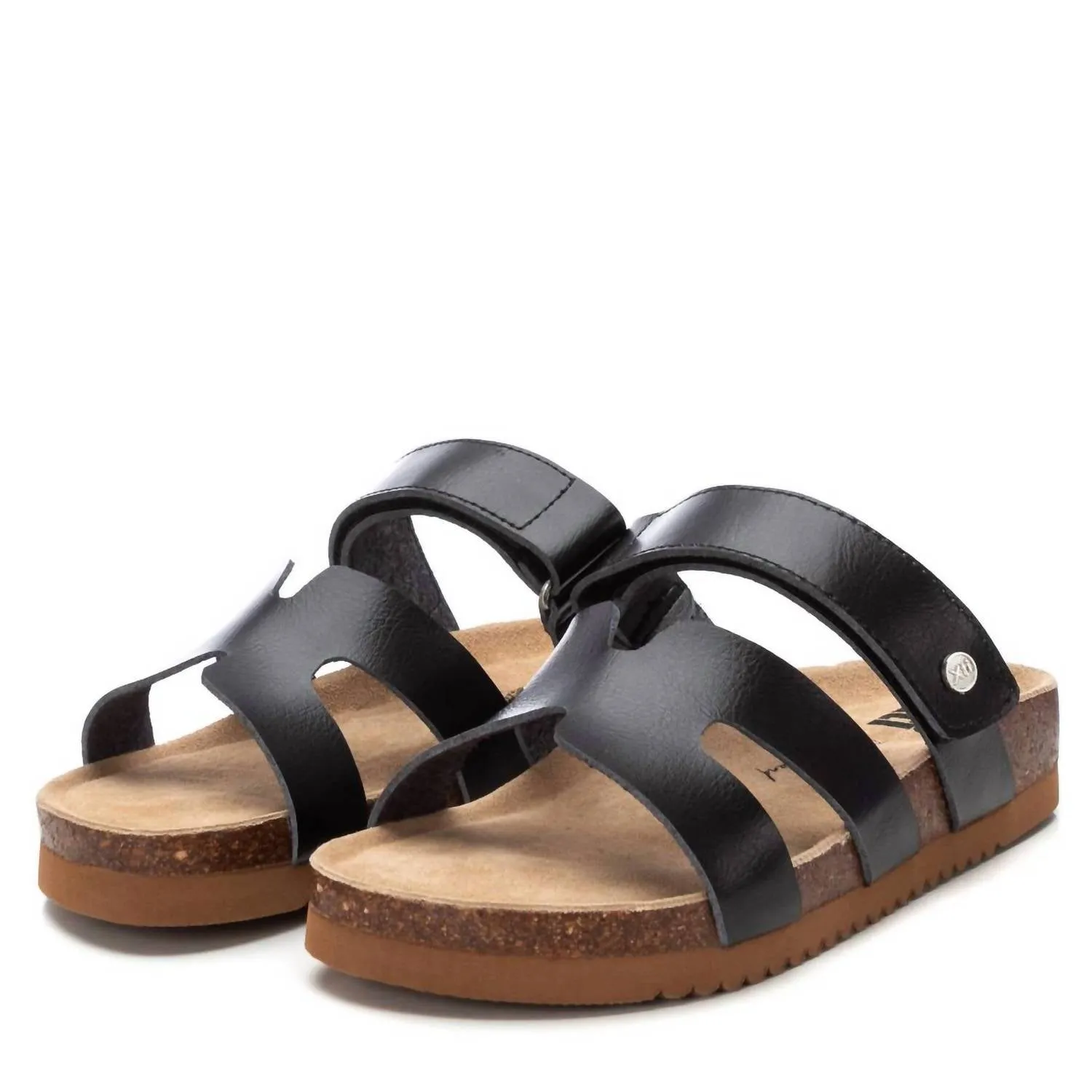 Women's Slippers In Black