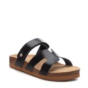 Women's Slippers In Black