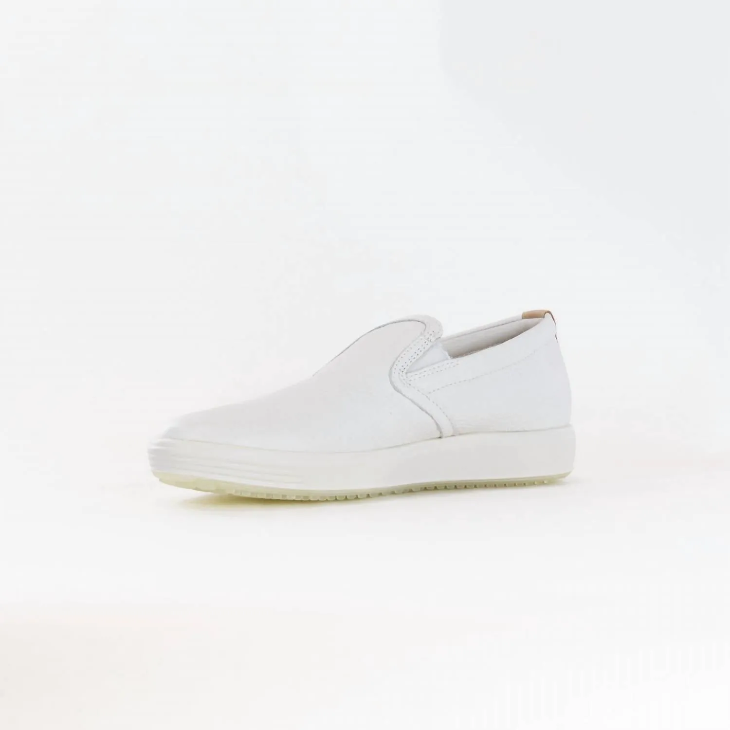 Women's Soft 7 Casual Slip On Sneakers In White/powder