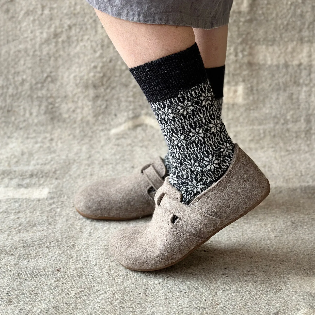 Wool Felt House Shoes - Everest Focus - Anthracite (Adults 36-42) *Pre-order
