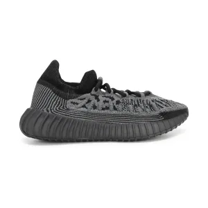Yeezy 'Boost 350 V2' Sneakers - Women's 8/Men's 6